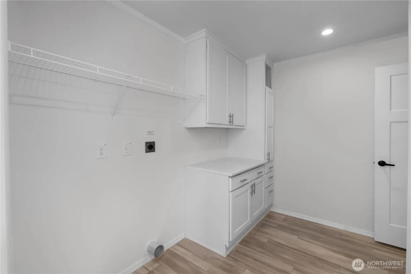 Property photo for 10 E Barnsby Place, Shelton photo 16