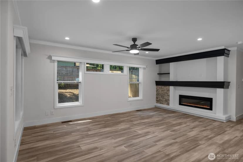 Property photo for 10 E Barnsby Place, Shelton photo 5