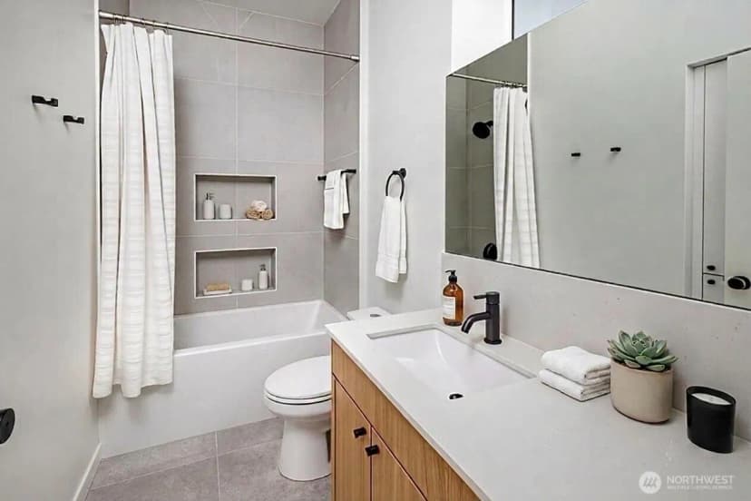 Property photo for 311 Ne 59th Street, Seattle photo 21