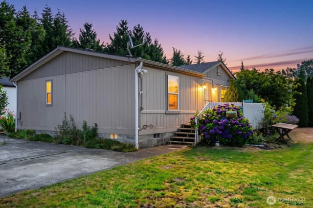 Property photo for 905 Carriage Ct #14, Sedro Woolley