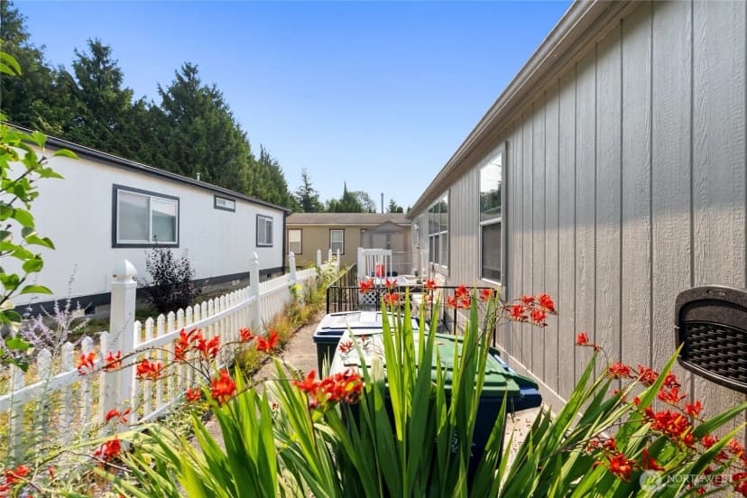 Property photo for 905 Carriage Ct #14, Sedro Woolley photo 13