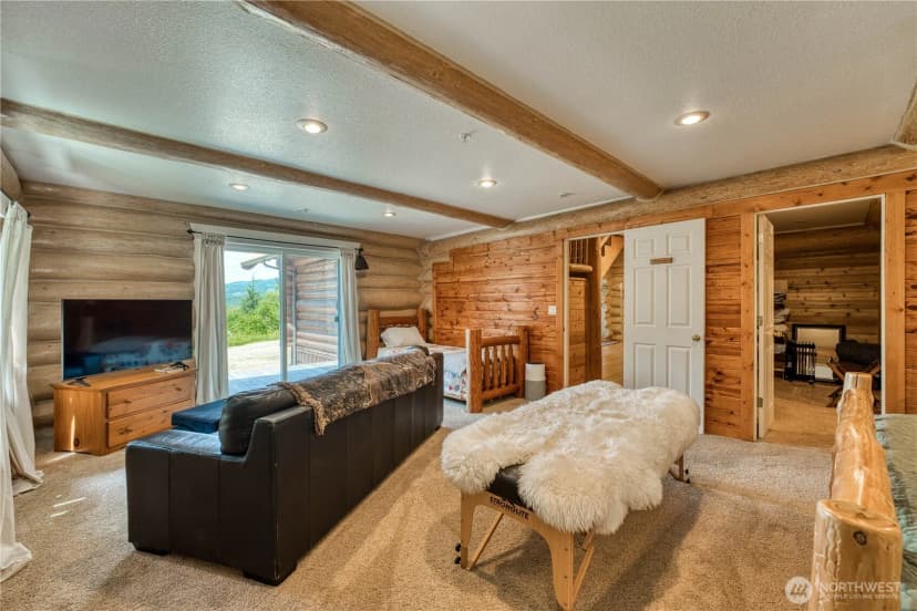 Property photo for 35837 Fox Creek Lane, Sedro Woolley photo 35