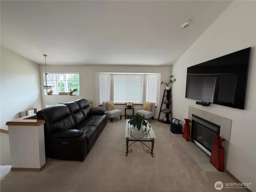 Property photo for 1709 Silver Lake Road, Everett photo 12