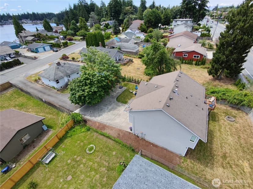 Property photo for 1709 Silver Lake Road, Everett photo 38