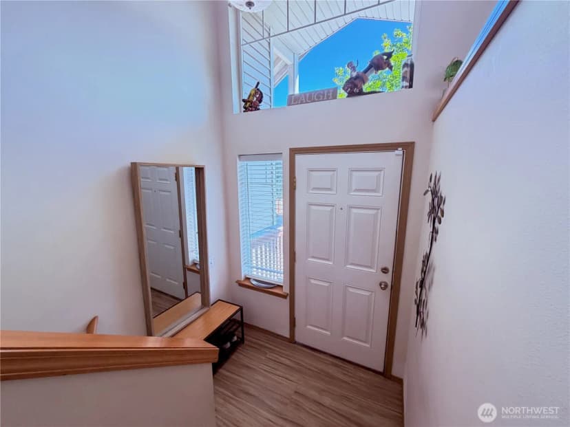 Property photo for 1709 Silver Lake Road, Everett photo 10