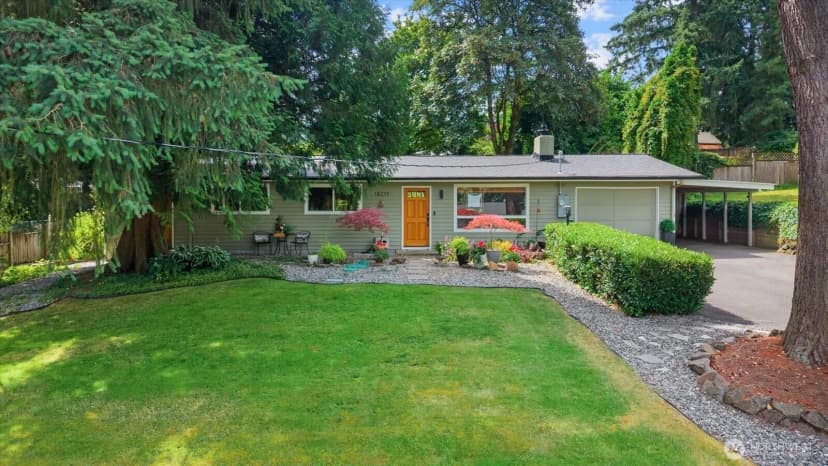 Property photo for 18237 Se 135th Street, Renton