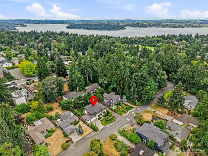 Property photo for 8431 Se 39th Street, Mercer Island photo 25
