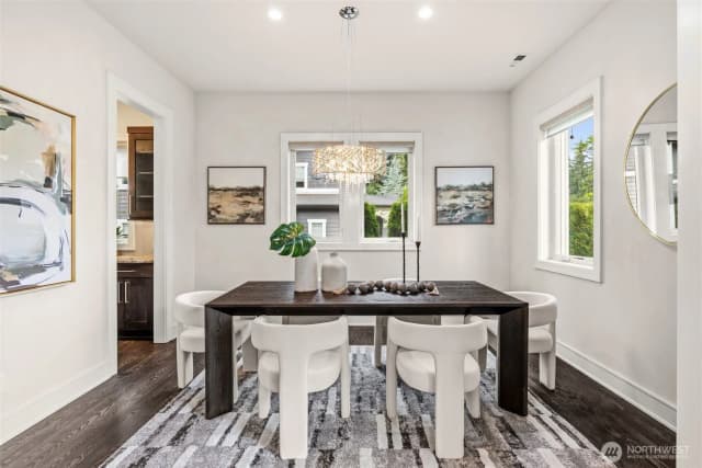 Property photo for 8431 Se 39th Street, Mercer Island photo 5