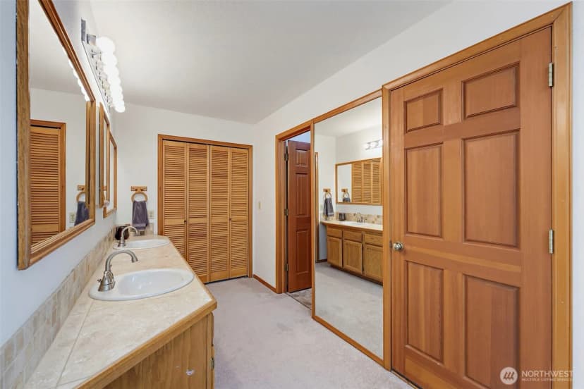 Property photo for 3308 17th Place Se, Puyallup photo 25