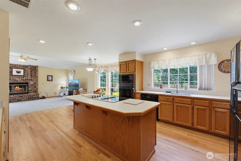 Property photo for 3308 17th Place Se, Puyallup photo 13
