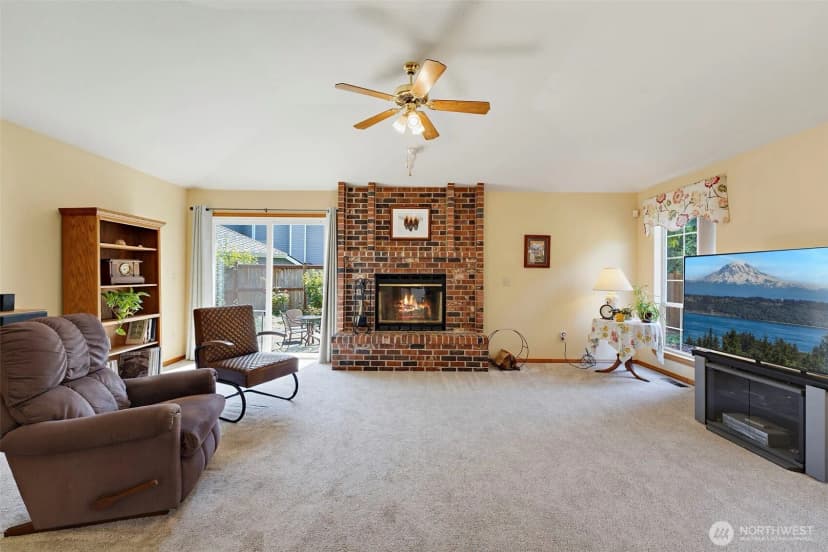 Property photo for 3308 17th Place Se, Puyallup photo 15