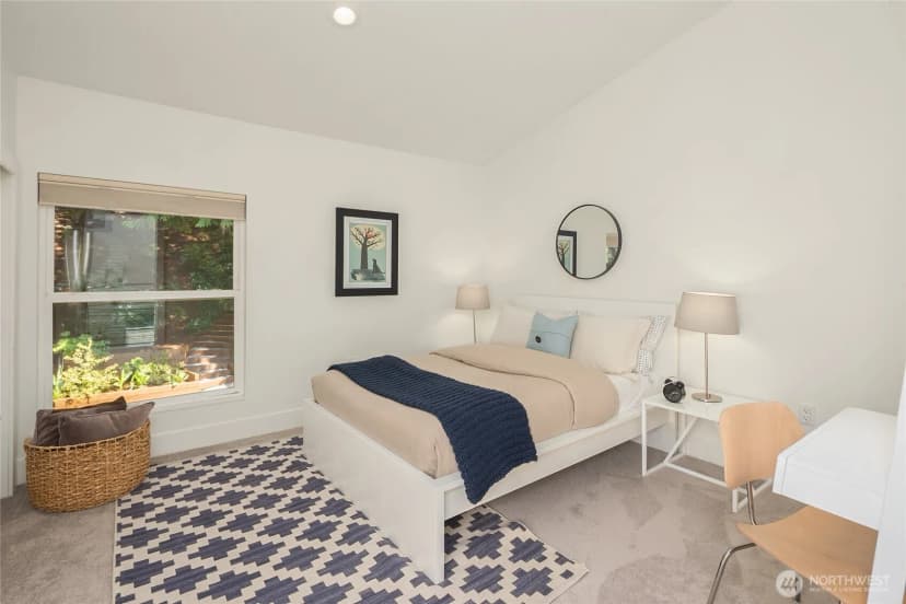 Property photo for 5830 W Mercer Way, Mercer Island photo 27