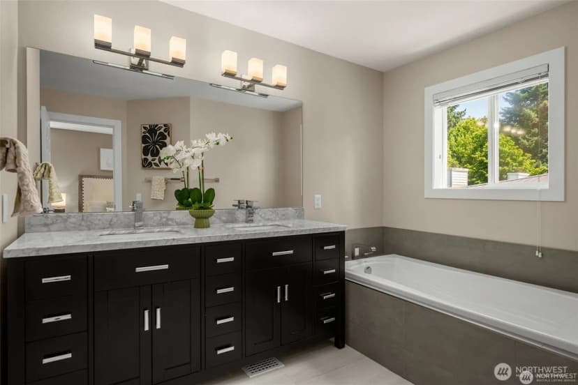 Property photo for 104 9th Lane #127, Kirkland photo 12