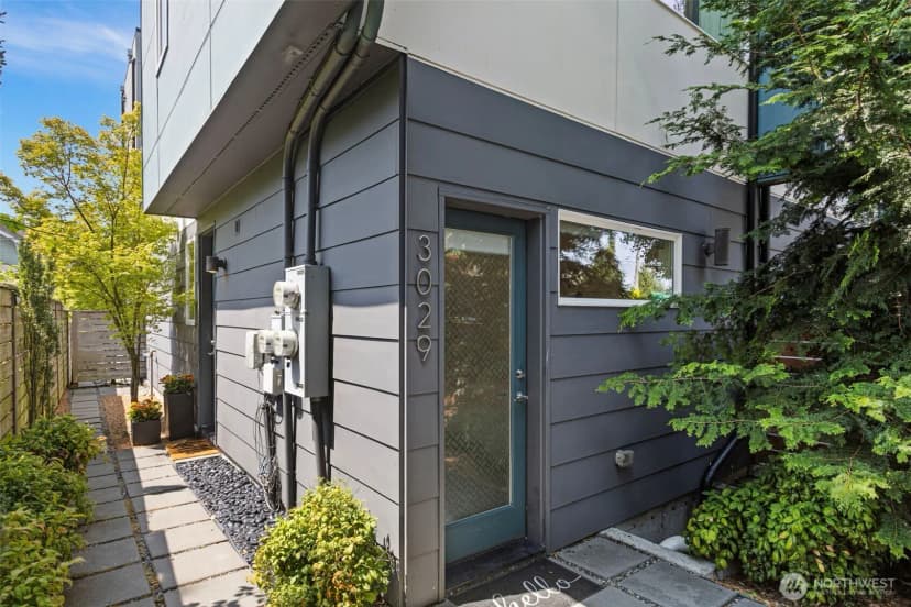 Property photo for 3029 Beacon Avenue S, Seattle photo 3