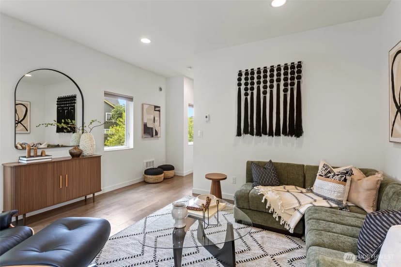 Property photo for 3029 Beacon Avenue S, Seattle photo 16