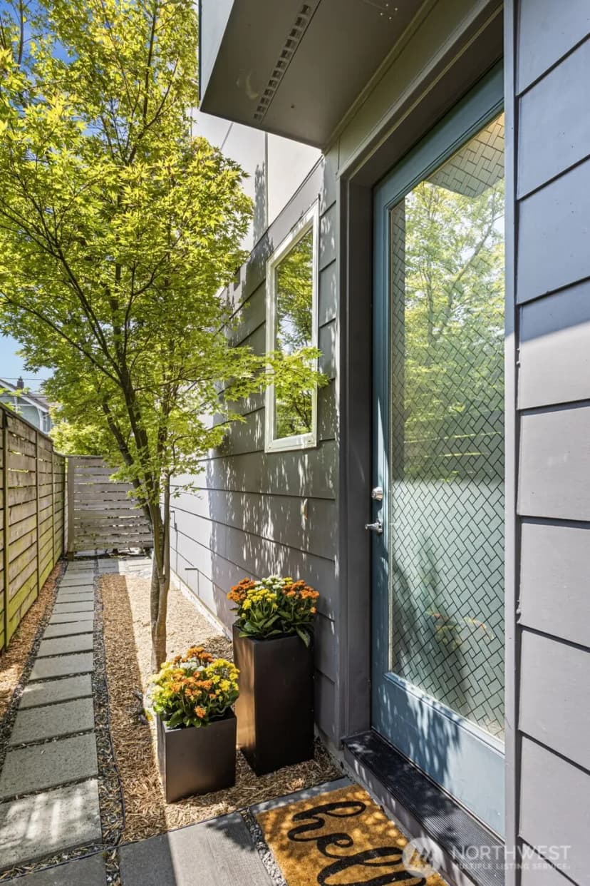 Property photo for 3029 Beacon Avenue S, Seattle photo 6