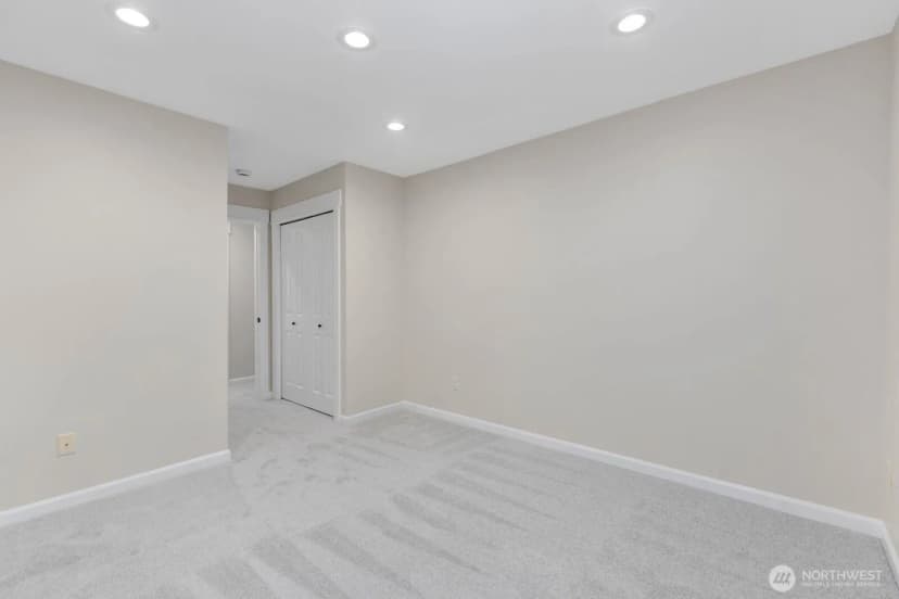 Property photo for 14008 Se 21st Place, Bellevue photo 31