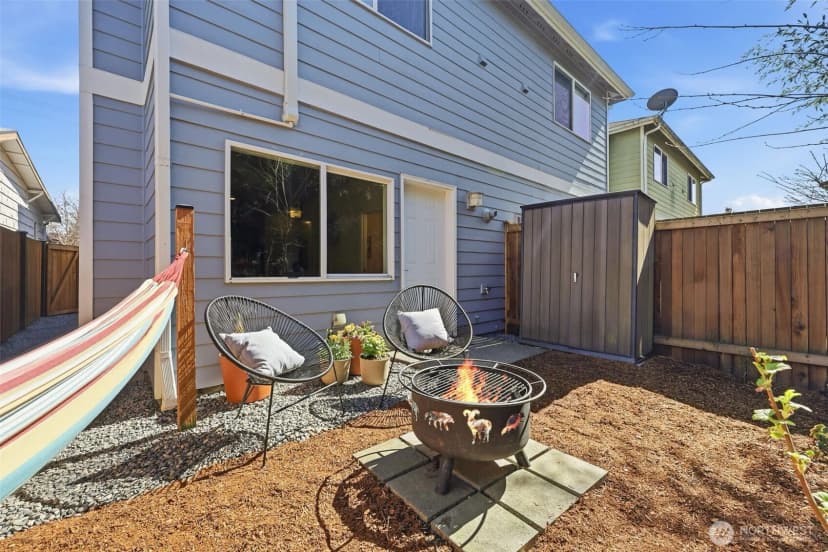 Property photo for 8847 9th Avenue Sw #a, Seattle photo 24