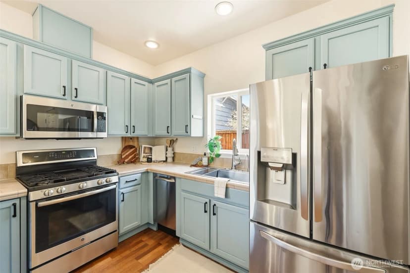 Property photo for 8847 9th Avenue Sw #a, Seattle photo 7