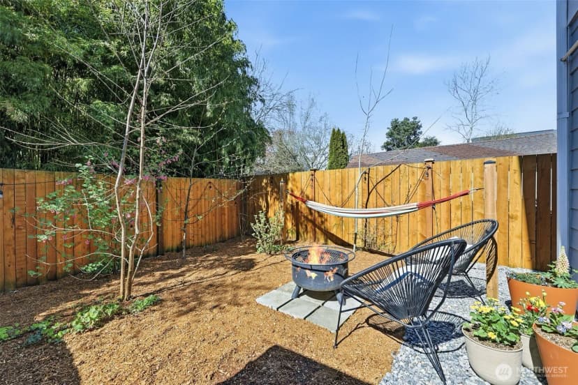 Property photo for 8847 9th Avenue Sw #a, Seattle photo 23