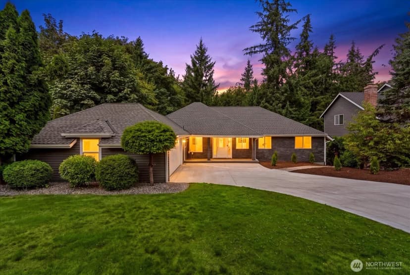 Property photo for 4103 204th Avenue Ne, Sammamish photo 32