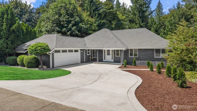 Property photo for 4103 204th Avenue Ne, Sammamish