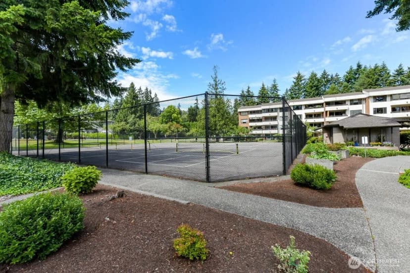 Property photo for 10830 Glen Acres Drive S #t9, Seattle photo 28