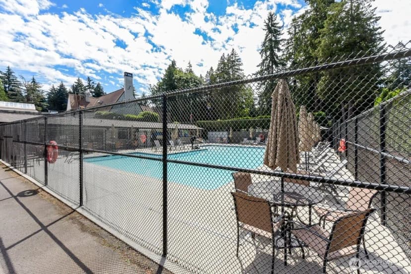 Property photo for 10830 Glen Acres Drive S #t9, Seattle photo 27