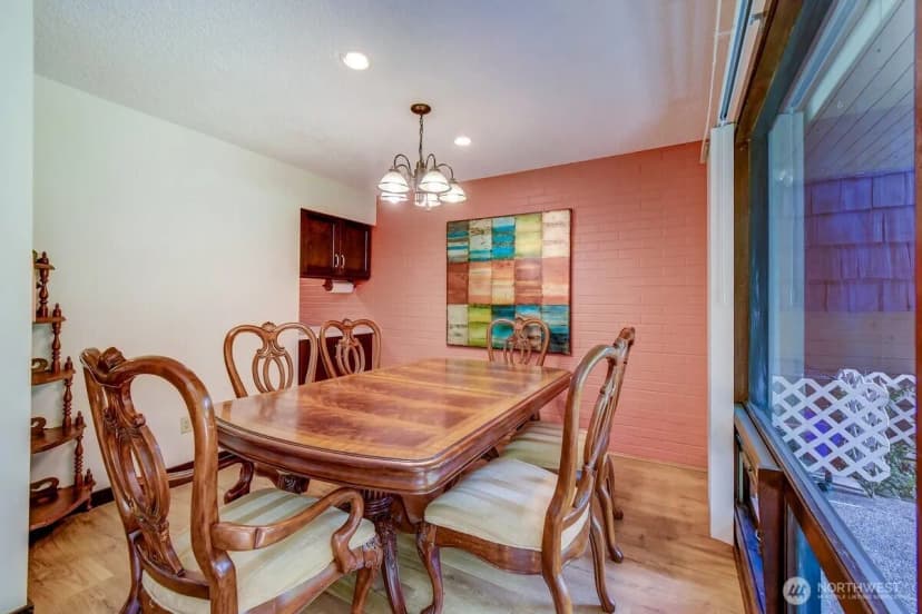 Property photo for 10830 Glen Acres Drive S #t9, Seattle photo 8