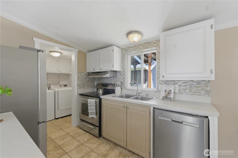 Property photo for 10015 189th Street E, Puyallup photo 28