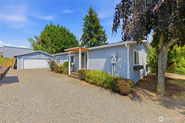 Property photo for 10015 189th Street E, Puyallup
