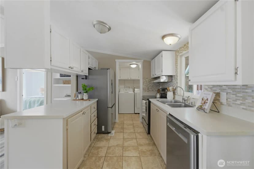 Property photo for 10015 189th Street E, Puyallup photo 15
