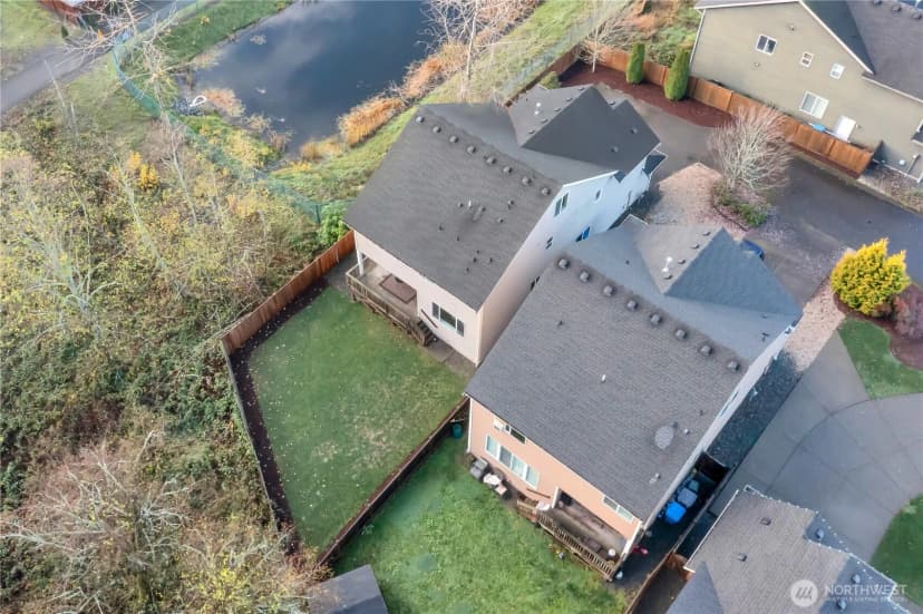 Property photo for 18509 104th Street Ct E, Bonney Lake photo 7