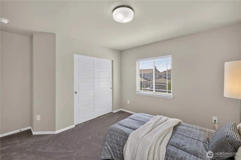 Property photo for 23714 229th Place Se, Maple Valley photo 22