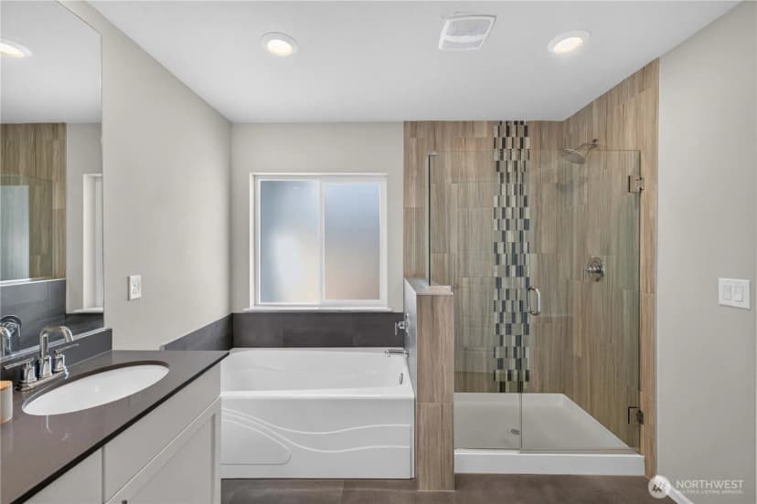 Property photo for 23714 229th Place Se, Maple Valley photo 19