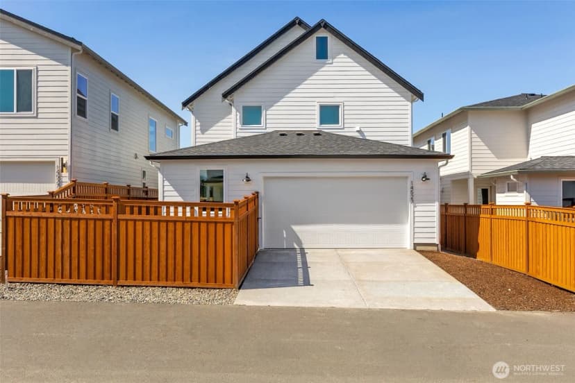 Property photo for 14531 204th Avenue E #906, Bonney Lake photo 15