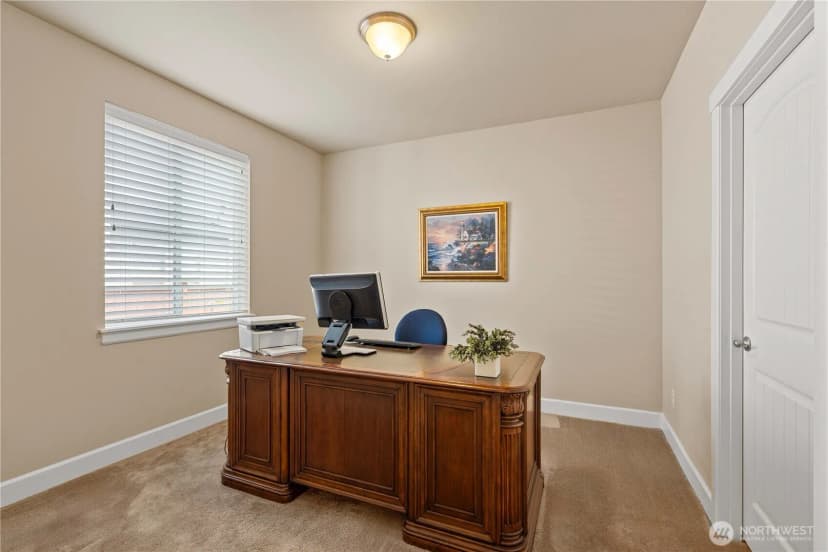 Property photo for 30180 60th Avenue S, Auburn photo 12