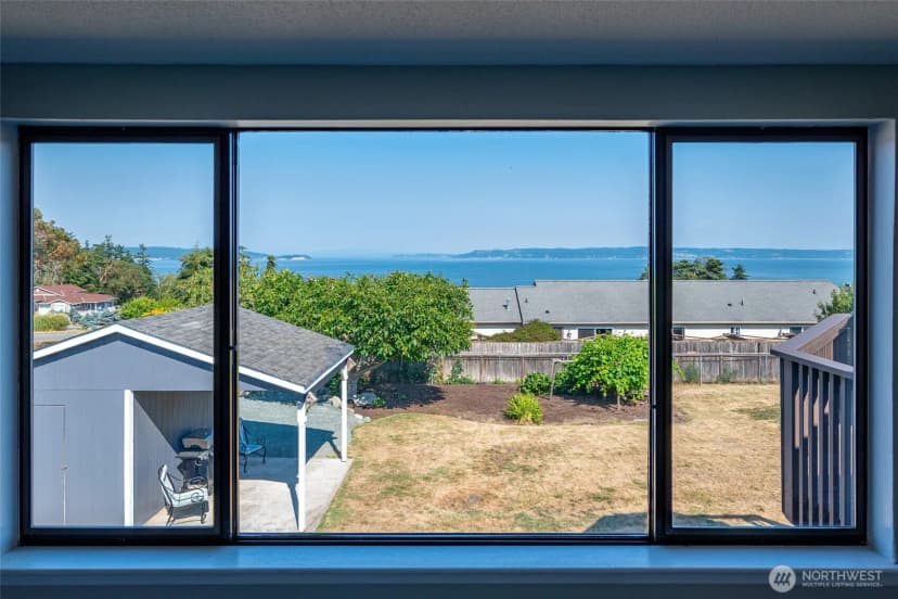 Property photo for 1264 Eagle Crest Drive, Oak Harbor photo 14