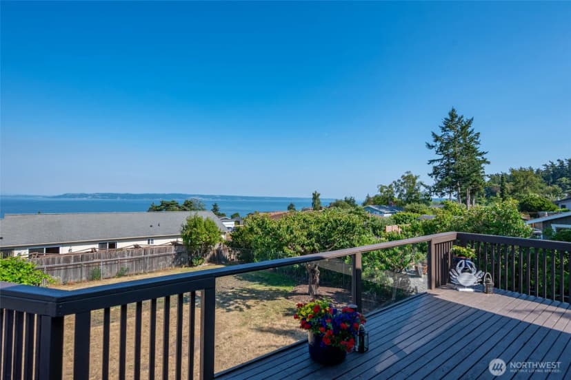 Property photo for 1264 Eagle Crest Drive, Oak Harbor photo 28