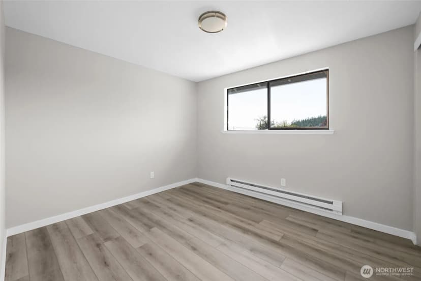 Property photo for 1264 Eagle Crest Drive, Oak Harbor photo 18