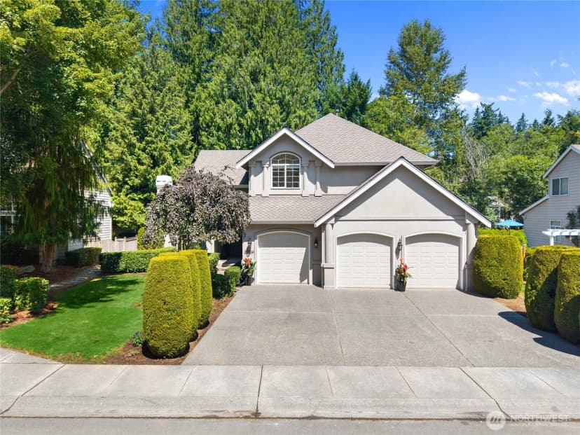 Property photo for 20534 Ne 33rd Court Ne, Sammamish