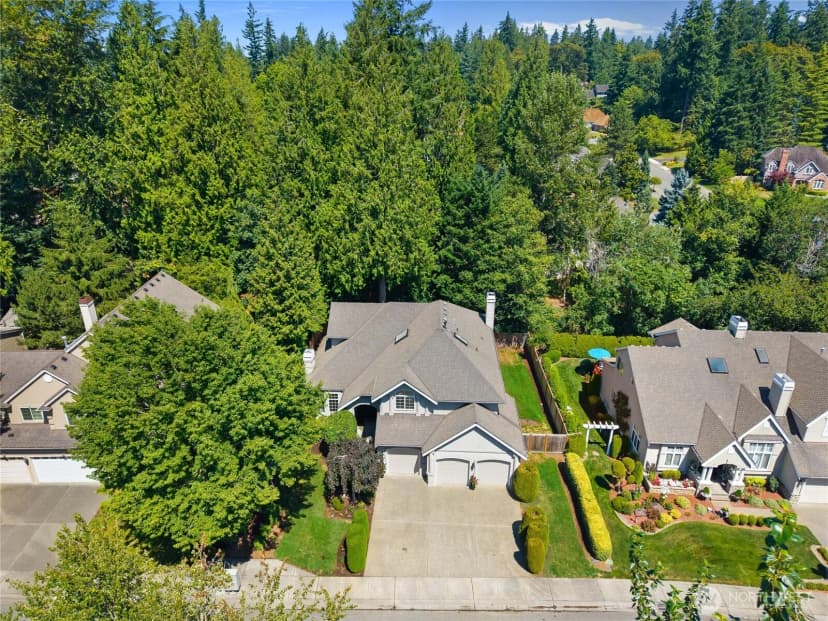 Property photo for 20534 Ne 33rd Court Ne, Sammamish photo 33