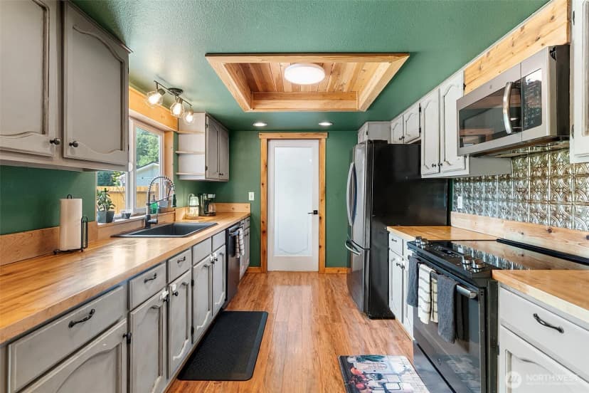 Property photo for 14102 131st Street Nw, Gig Harbor photo 5