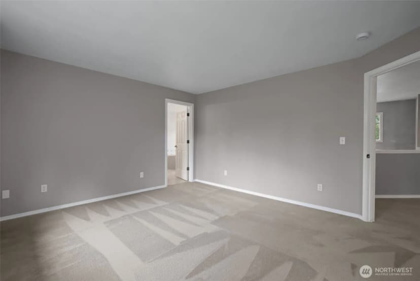 Property photo for 8021 Ne 122nd Place, Kirkland photo 27