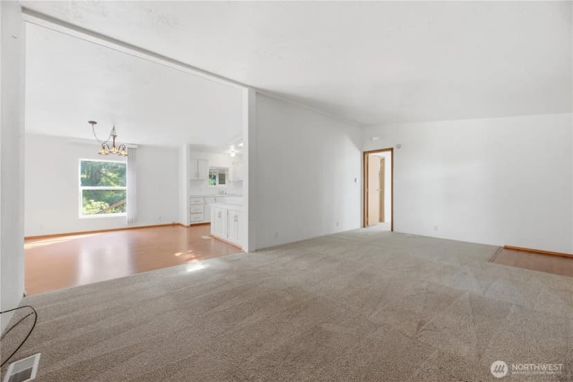 Property photo for 9314 Canyon Road #22, Puyallup photo 8