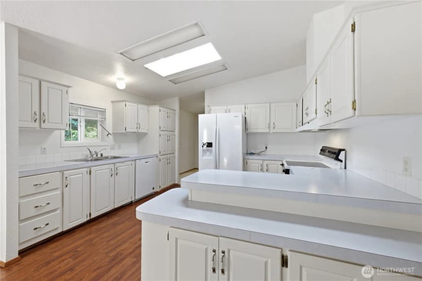 Property photo for 9314 Canyon Road #22, Puyallup photo 11