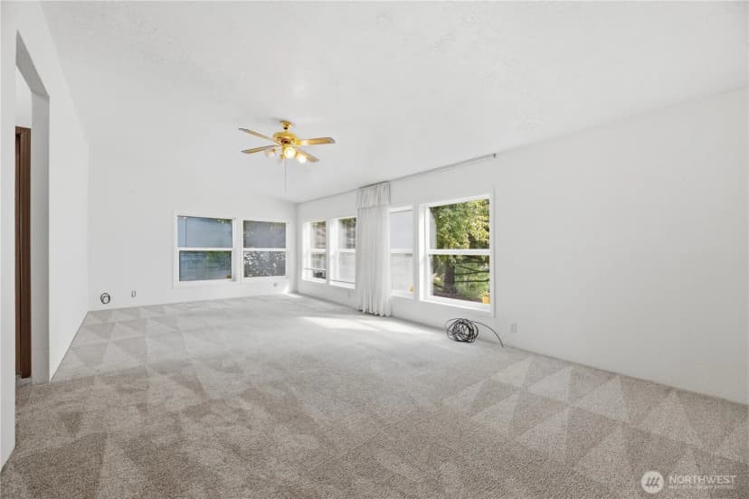 Property photo for 9314 Canyon Road #22, Puyallup photo 16