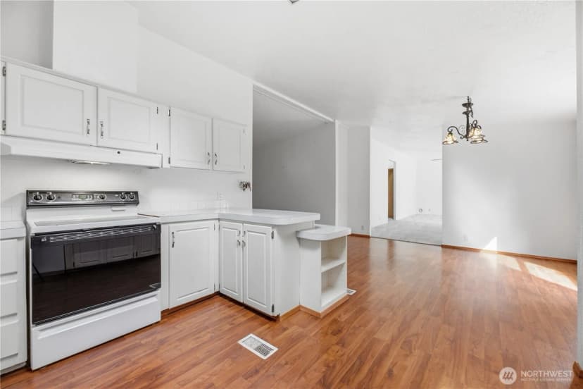 Property photo for 9314 Canyon Road #22, Puyallup photo 14