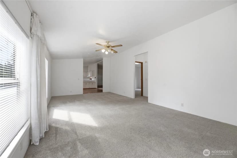 Property photo for 9314 Canyon Road #22, Puyallup photo 15