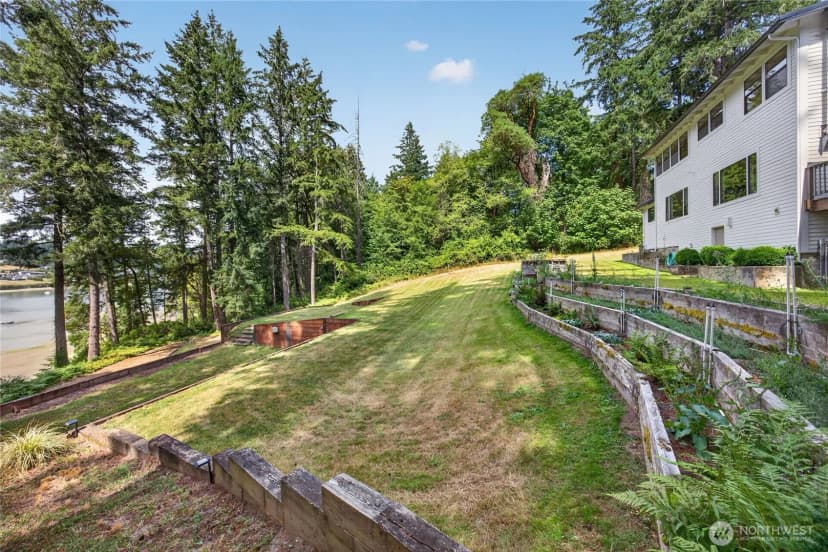 Property photo for 16409 Hoff Road Nw, Lakebay photo 32